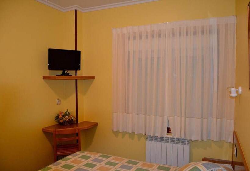 Pensão Hostal Residencia Bahía