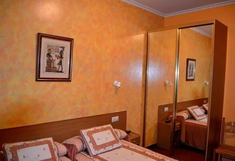 Majatalo Hostal Residencia Bahía