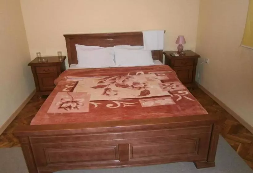 پانسیون Vila Patria