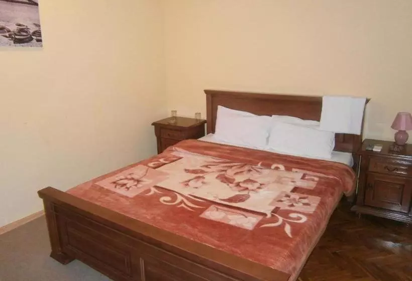 پانسیون Vila Patria