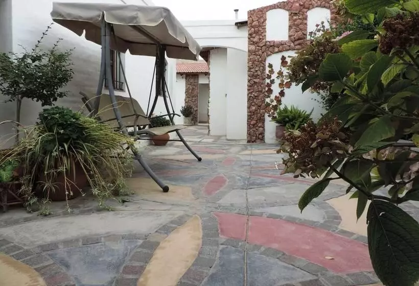 ユースホステル Hosteria Las Piedras