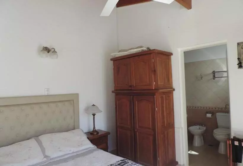 ユースホステル Hosteria Las Piedras