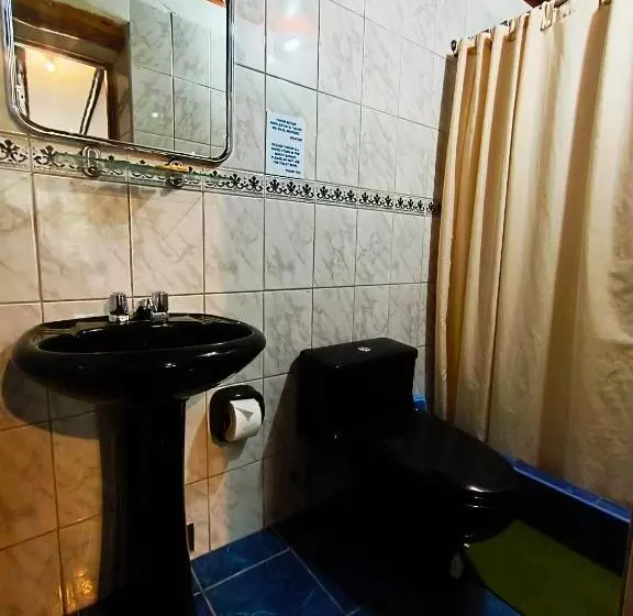 Retkeilymaja Wayras Hostal