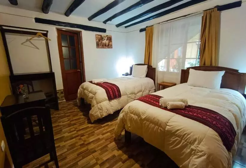 Retkeilymaja Wayras Hostal