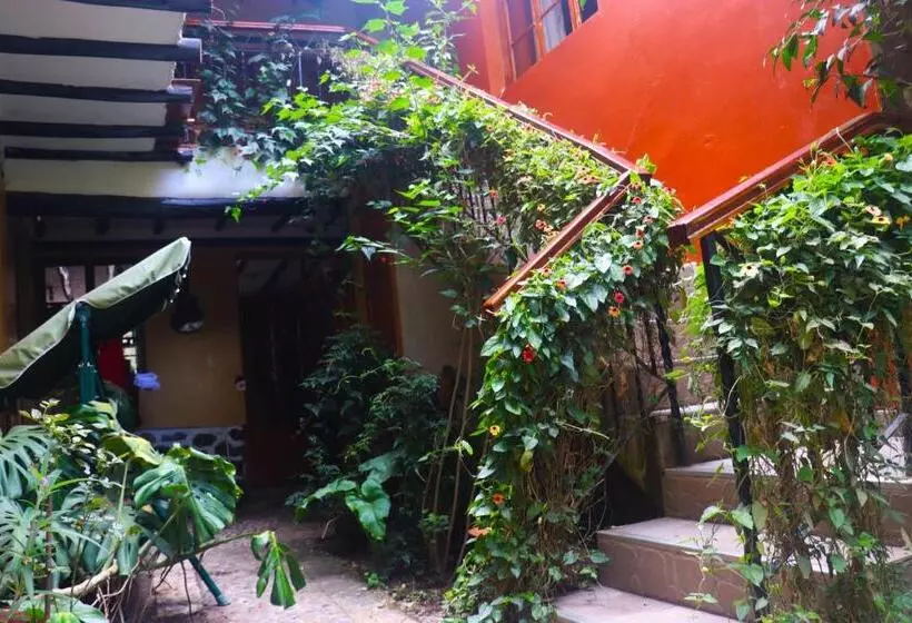 Retkeilymaja Wayras Hostal