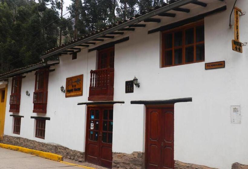 Hostel Wayras Hostal