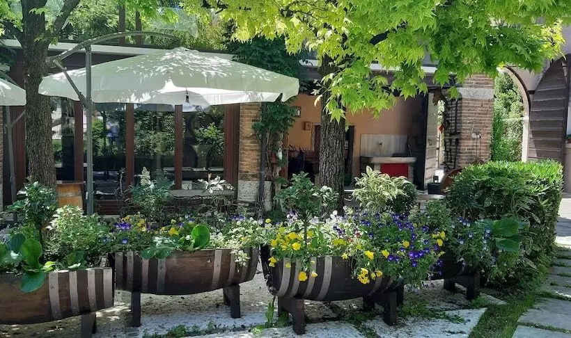ホテル Azienda Agrituristica Corteforte