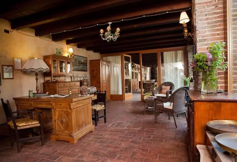 ホテル Azienda Agrituristica Corteforte