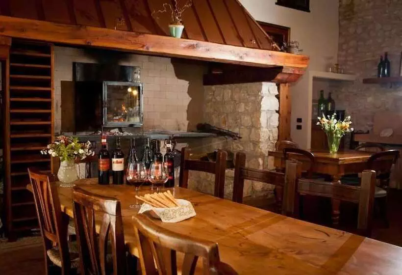 ホテル Azienda Agrituristica Corteforte