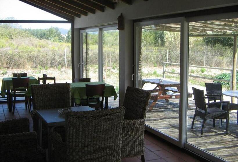 בית מלון כפרי Monte Dos Parvos