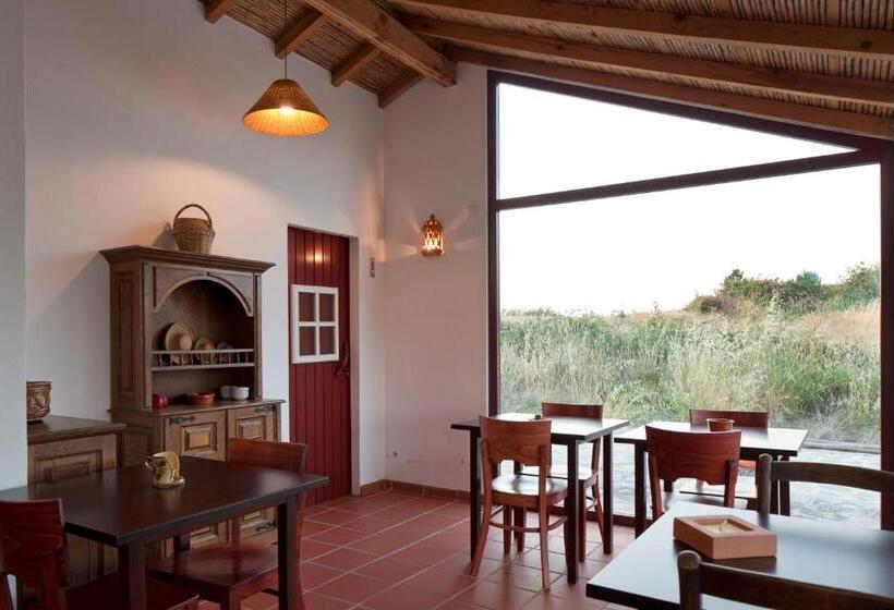 בית מלון כפרי Monte Dos Parvos