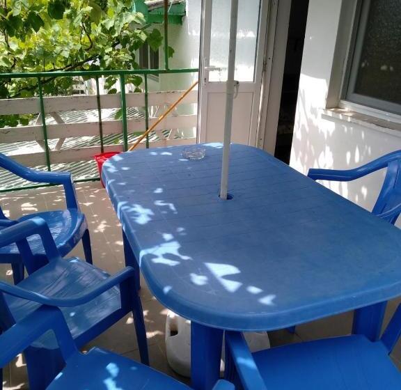 펜션 Apartamente Pinciuc Costinesti