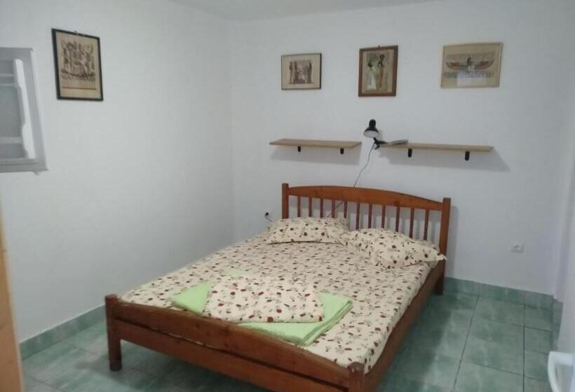 펜션 Apartamente Pinciuc Costinesti
