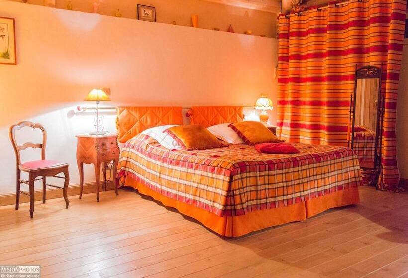 بنسيون Domaine De La Bellière