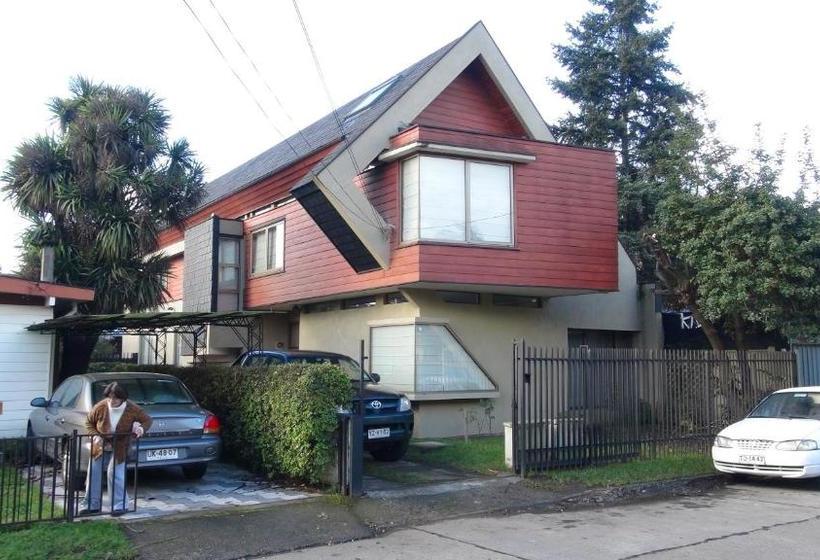 پانسیون Hostal Los Avellanos