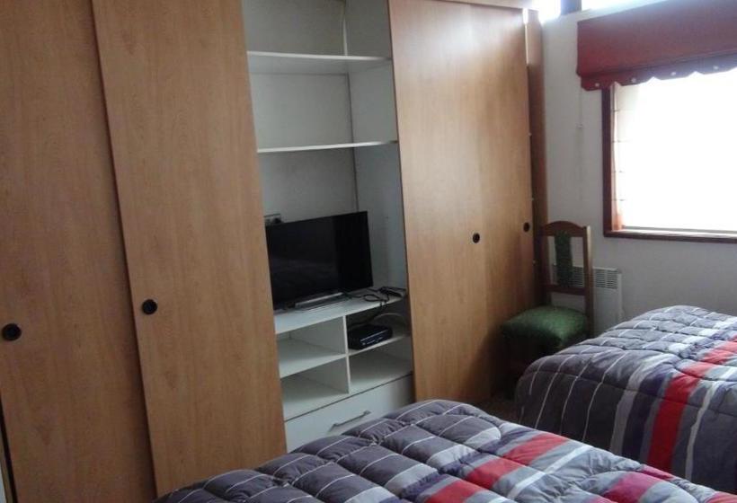 پانسیون Hostal Los Avellanos