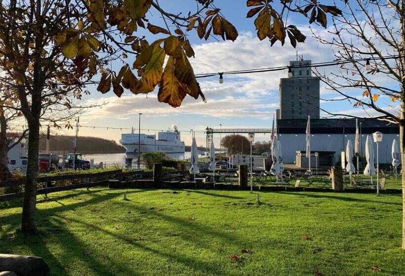 Пансион Kanal 33