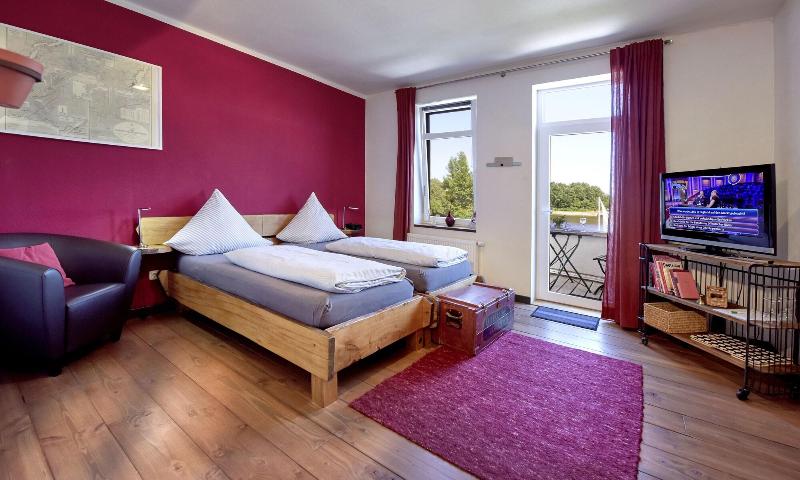 Пансион Kanal 33