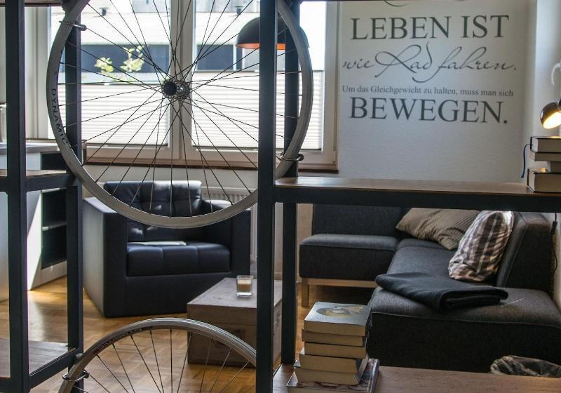 Пансион Kanal 33