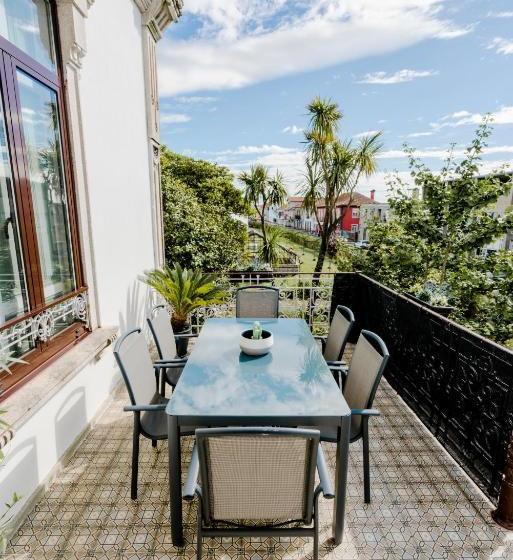 پانسیون Palacete Villa Idalina