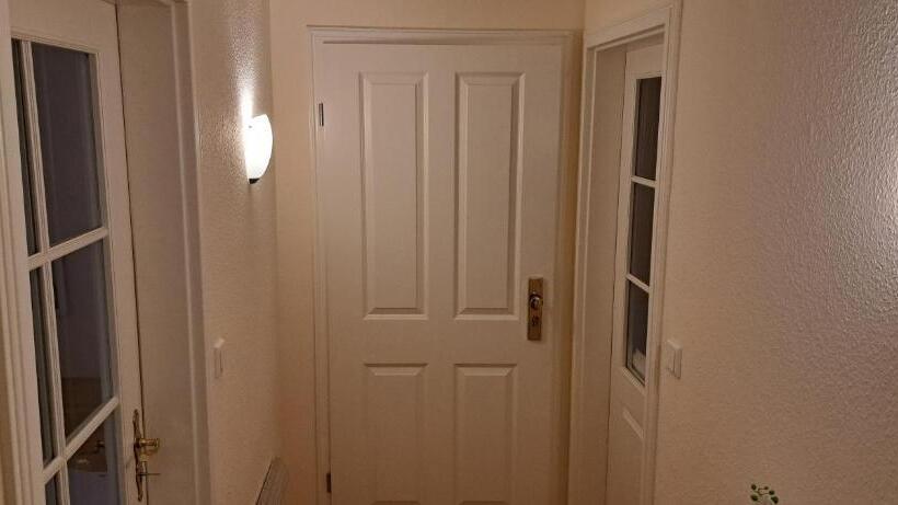 بنسيون Schillers Stadthaus