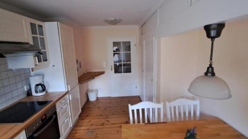 بنسيون Schillers Stadthaus