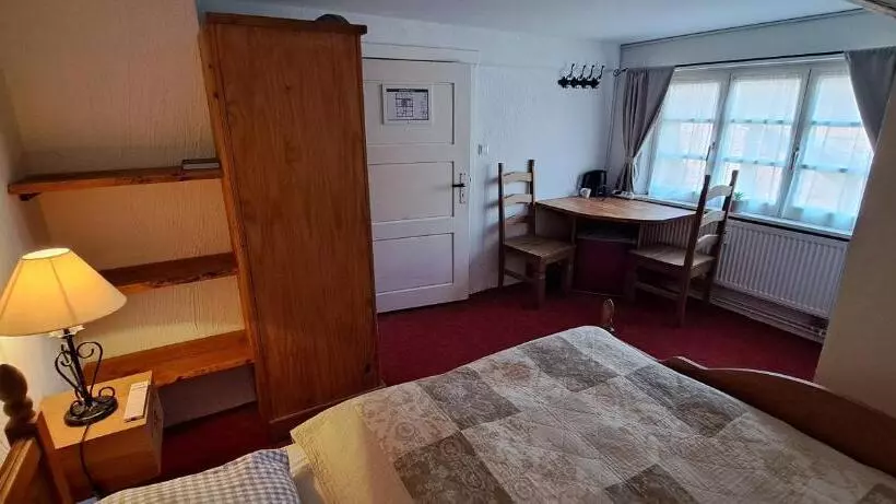 Majatalo Schillers Stadthaus