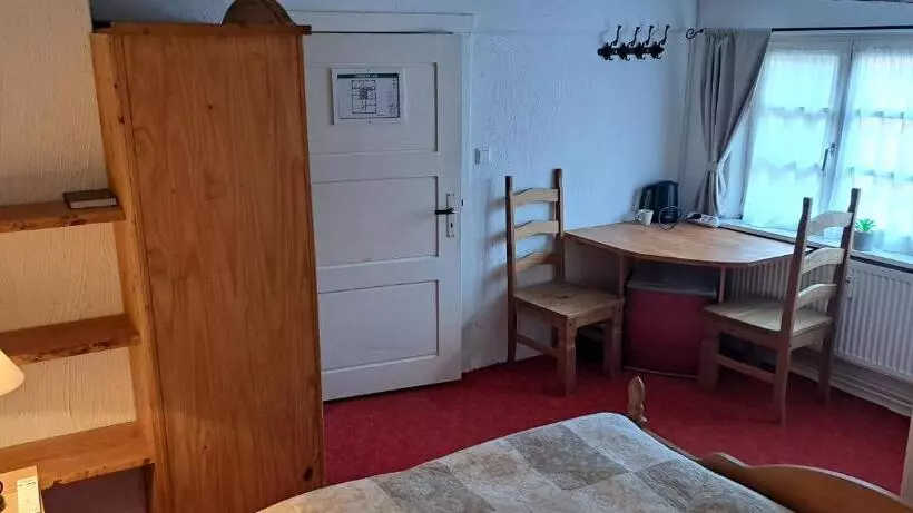 Majatalo Schillers Stadthaus