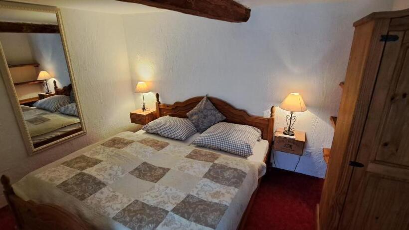 بنسيون Schillers Stadthaus