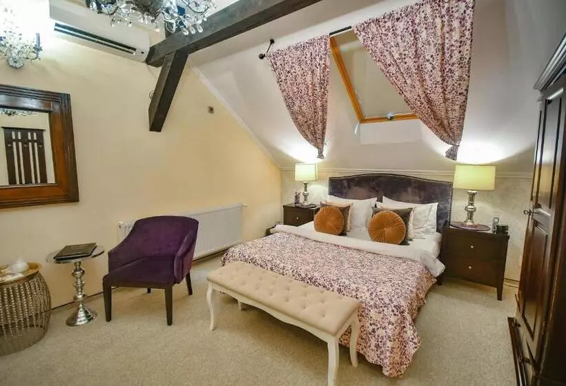 ペンション Vila Sarada Boutique