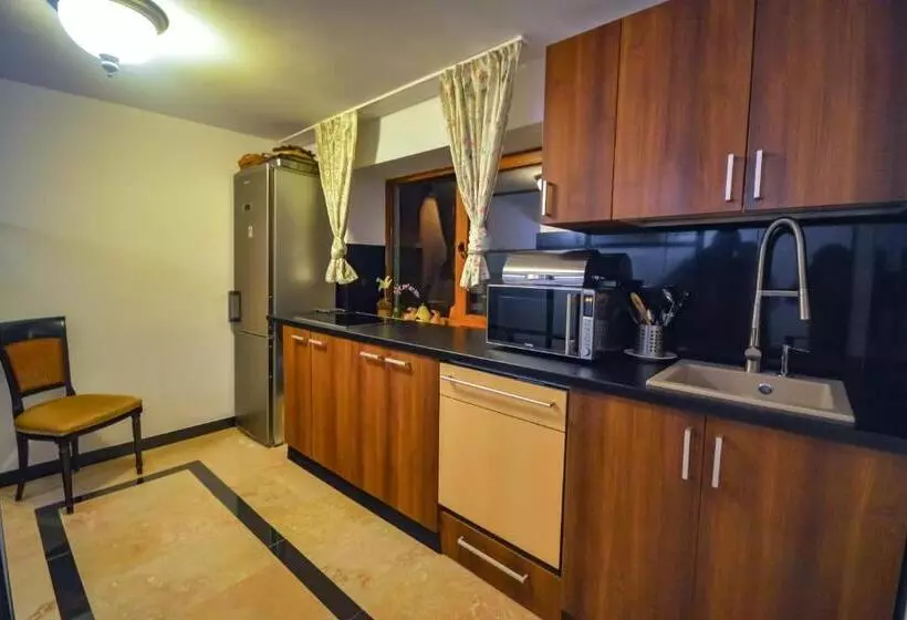 ペンション Vila Sarada Boutique