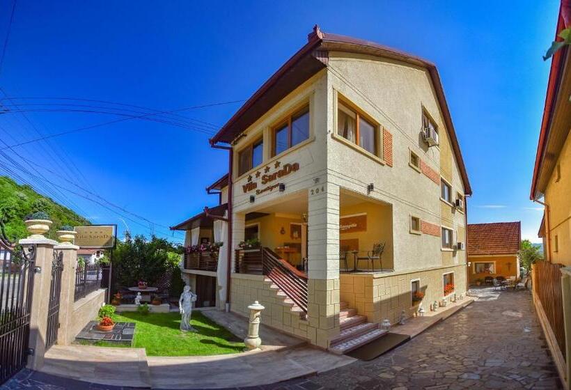 پانسیون Vila Sarada Boutique