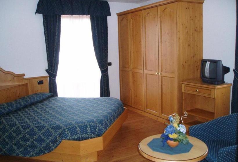 پانسیون Villa Golf