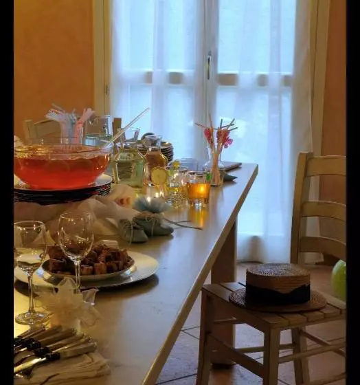 ユースホステル Locanda Della Fiorina