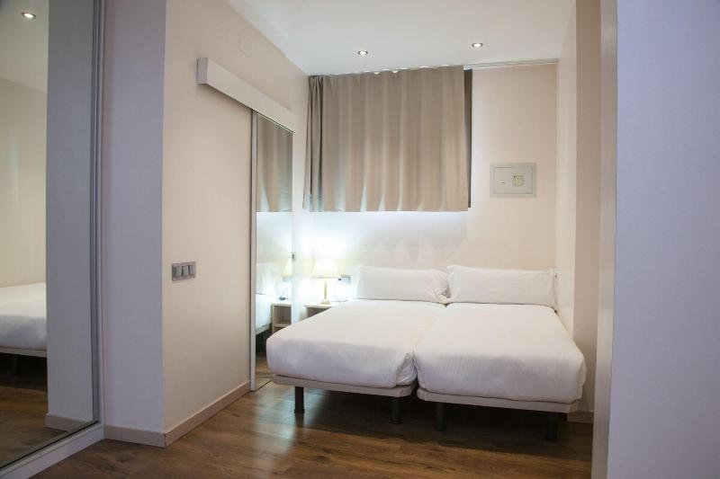 Пансион Hostal Excellence