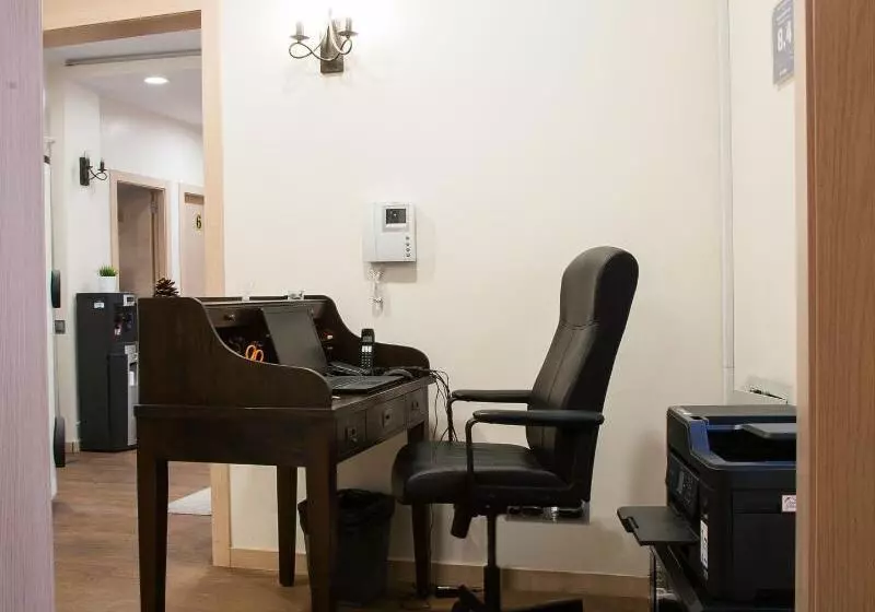 Pensione Hostal Excellence