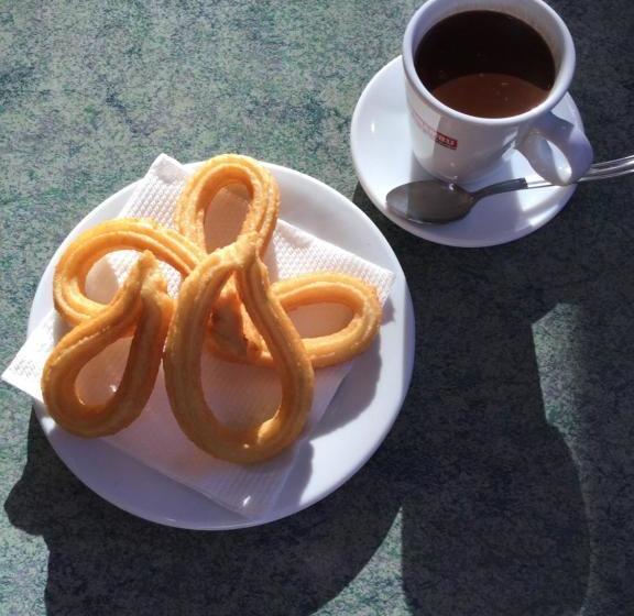 פנסיון Hostal San Pedro