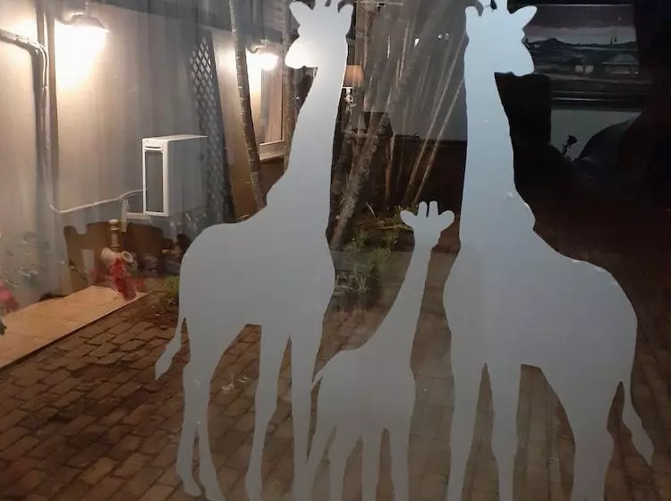 ペンション Komati Guesthouse