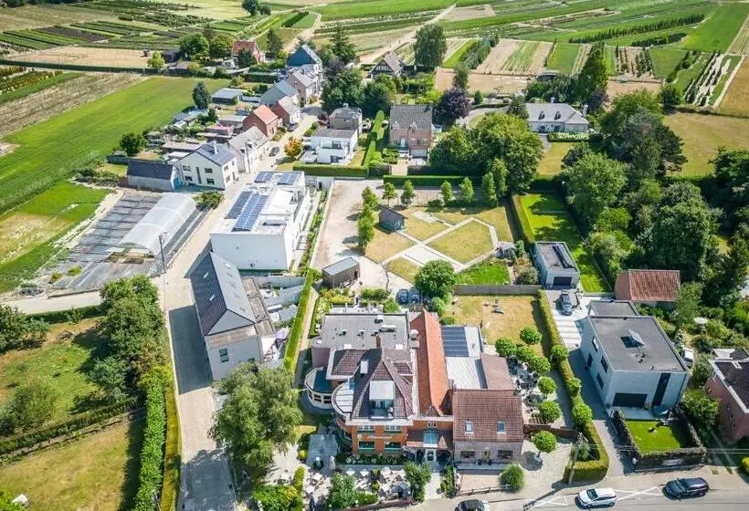 Majatalo Logie Bloemenlust