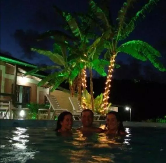 پانسیون Pousada Guaruja