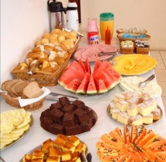 پانسیون Pousada Guaruja