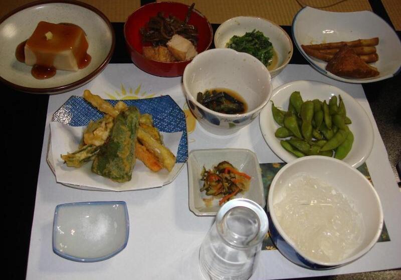 بنسيون Shukubo Kanbayashi Katsukane