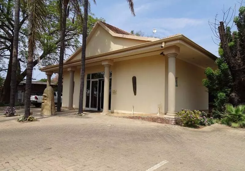 Majatalo Ya Rena Guest House