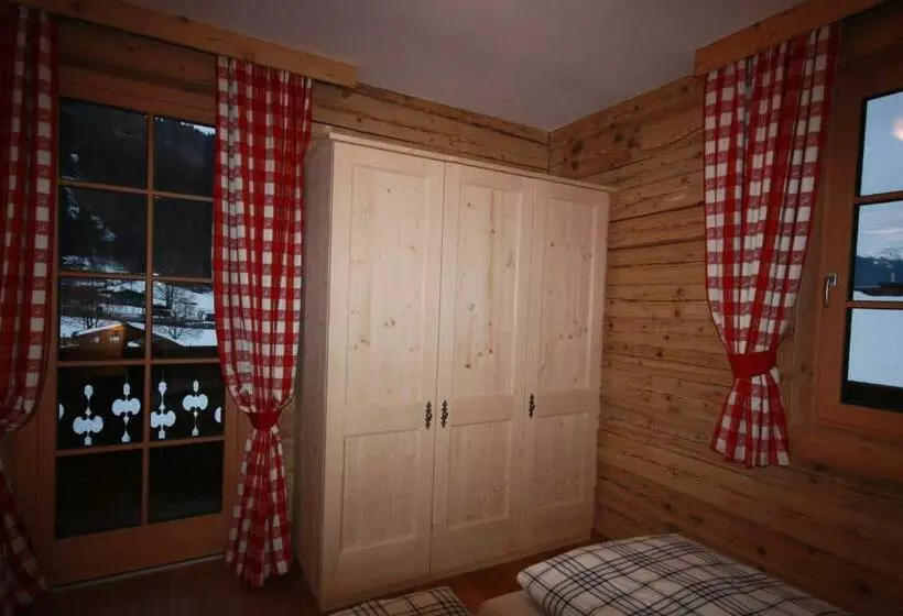 Retkeilymaja Landgasthof Kirchenwirt