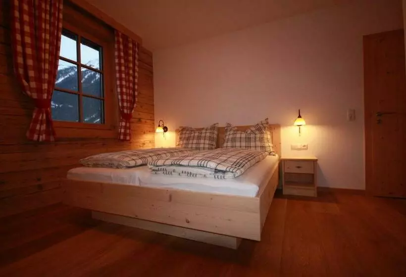 Retkeilymaja Landgasthof Kirchenwirt