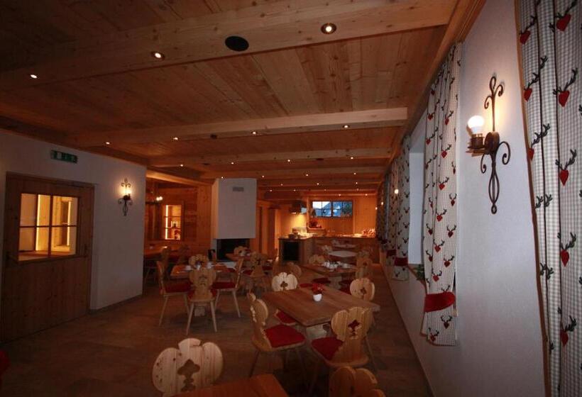 호스텔 Landgasthof Kirchenwirt