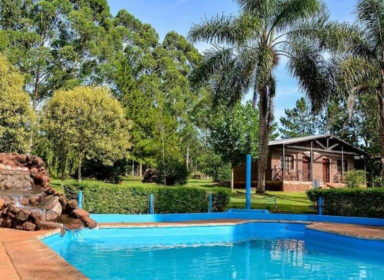 הוסטל Las Azaleas