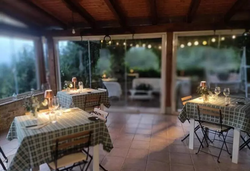 ホテル Agriturismo Scannano