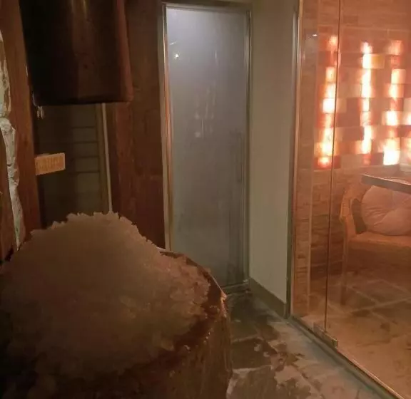 ホテル Agriturismo Scannano