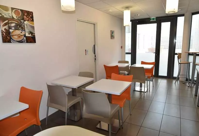 Montempô Apparthôtel Lyon Viviani